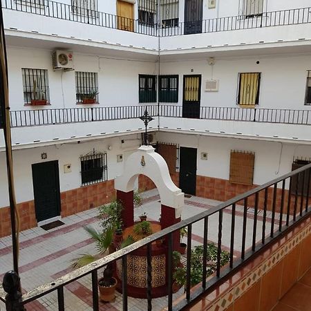 Triana Y Sevilla Екстериор снимка